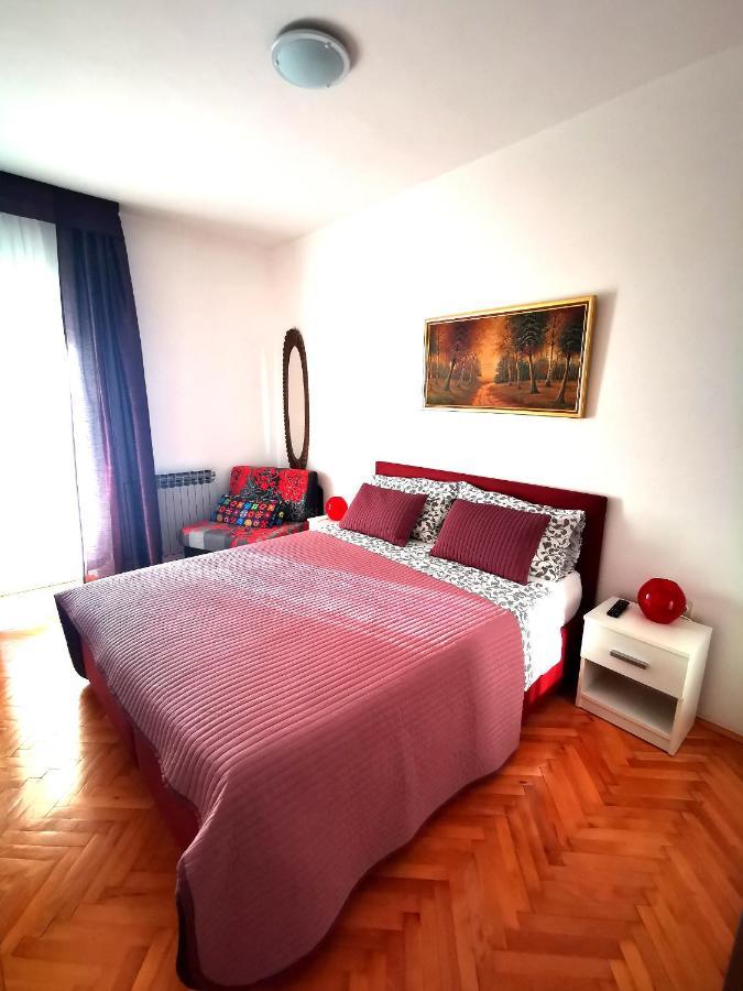 Appartement Melanija 1 à Rovinj Extérieur photo